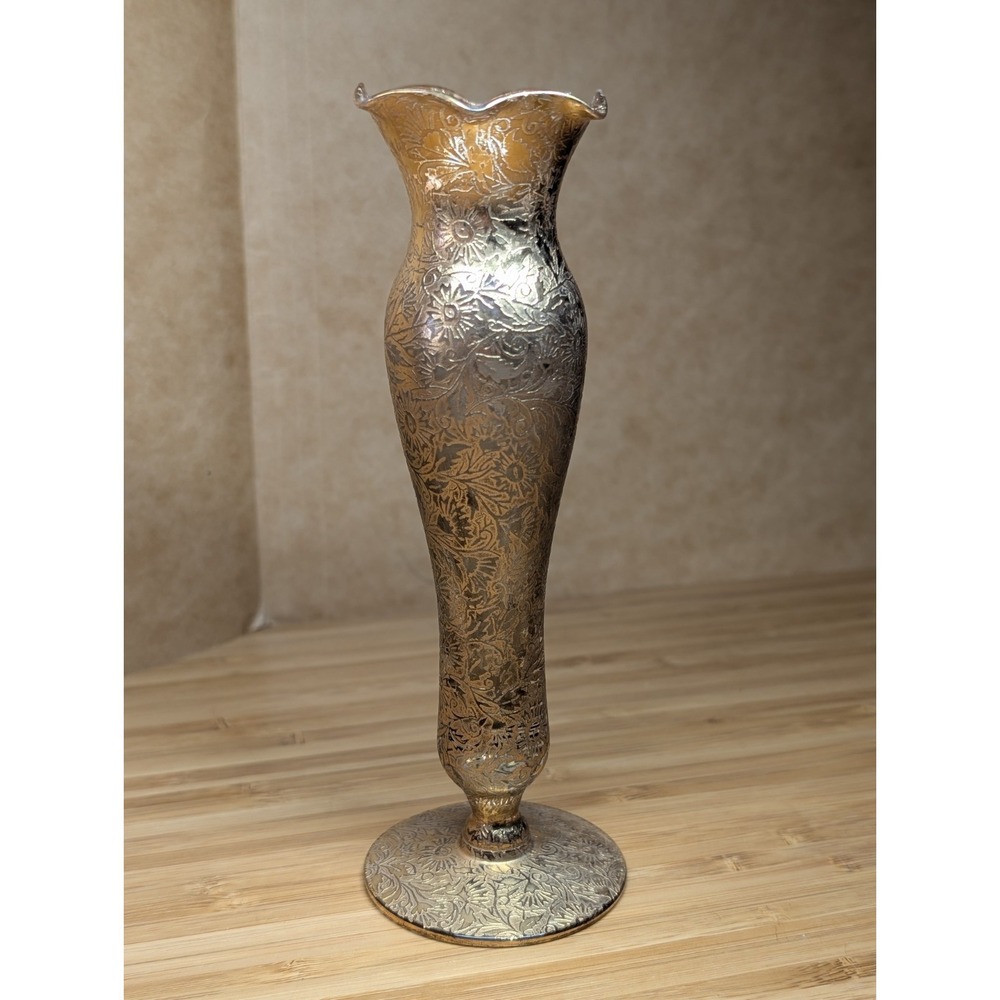 VINTAGE MCM GLASTONBURY LOTUS 22K GOLD GUILDED 6.50 INCH VASE "DAISY FIELDS"